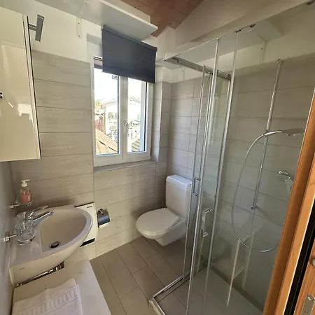 Bright Studio, Just Steps To The Apartament Ascona