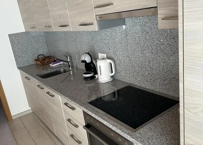 Bright Studio, Just Steps To The Ascona